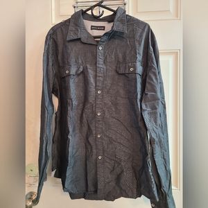 Men’s DKNY button up shirt